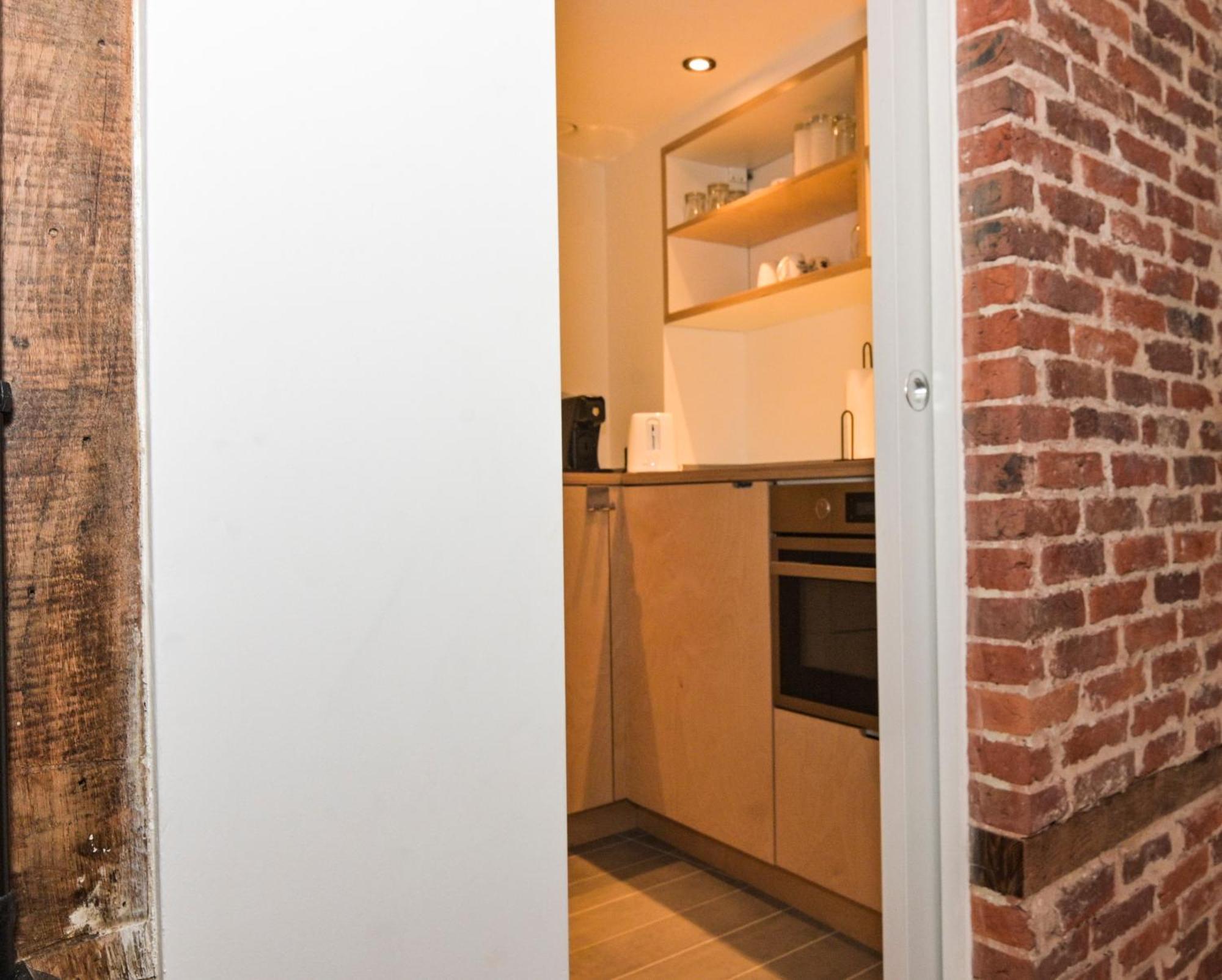 Family Duplex Getaway - Perfectly Positioned For City Adventures Bruksela Zewnętrze zdjęcie