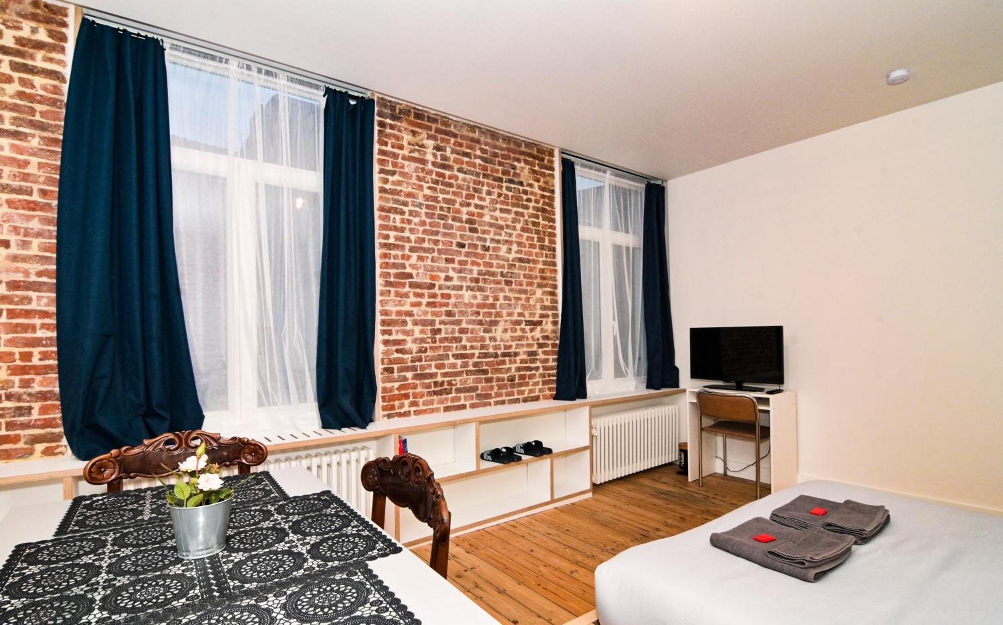 Family Duplex Getaway - Perfectly Positioned For City Adventures Bruksela Zewnętrze zdjęcie